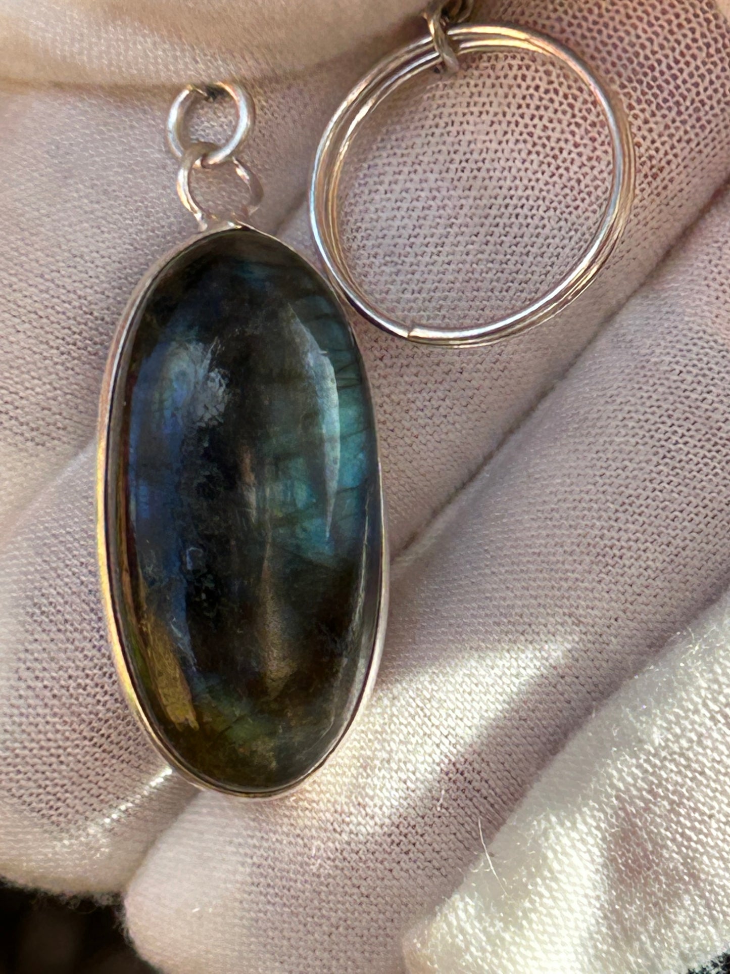 Labradorite Oval Keyring Blue Flash