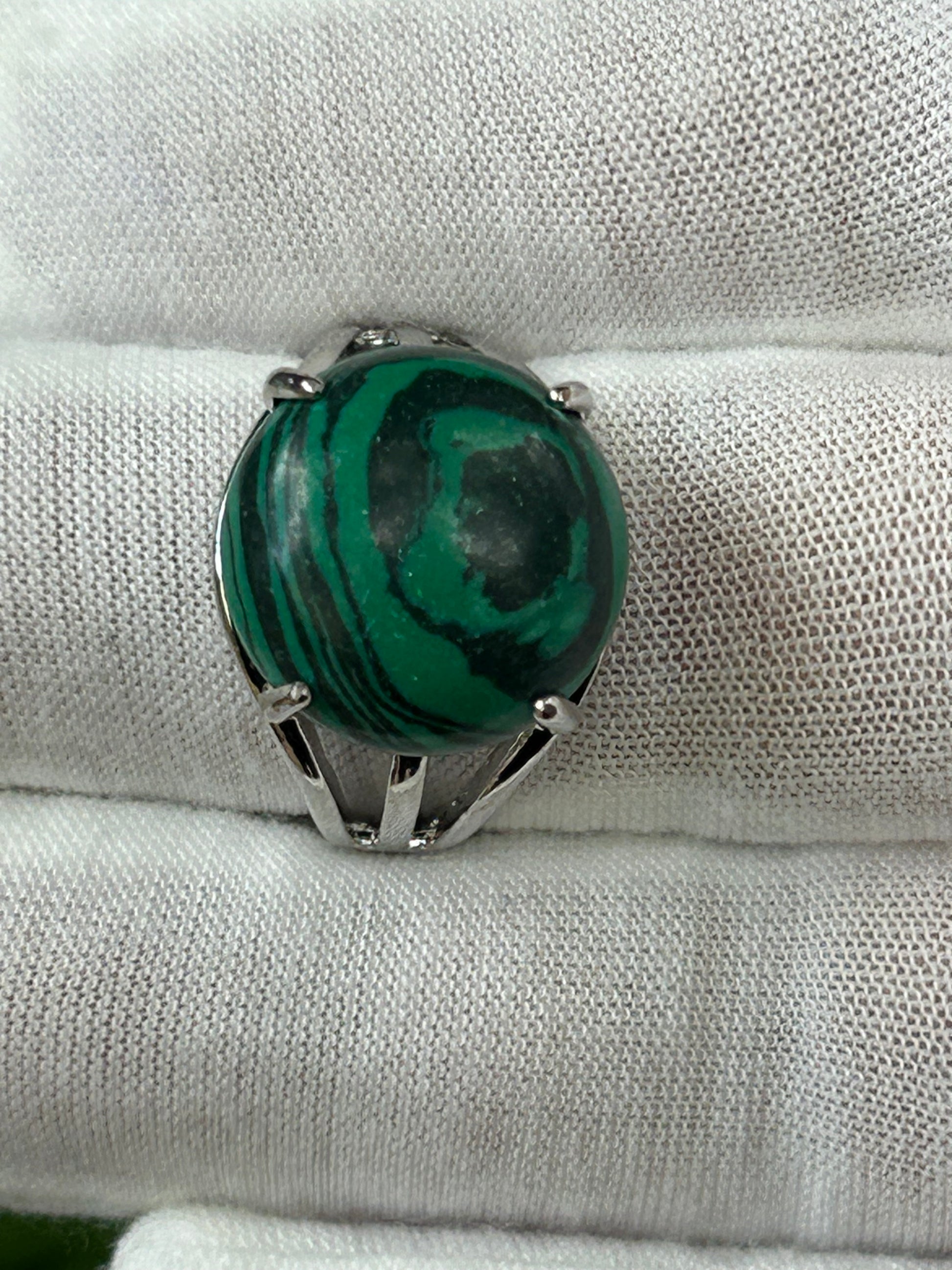 Round Polished Malachite silver Adjustable Ring