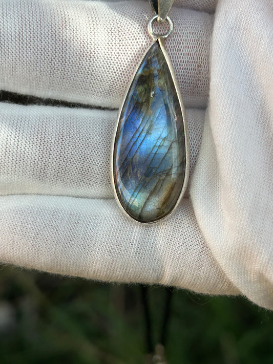 Labradorite 925 Sterling Silver Plated  tear drop rain drop Pendant Blue Flash Gold Flash