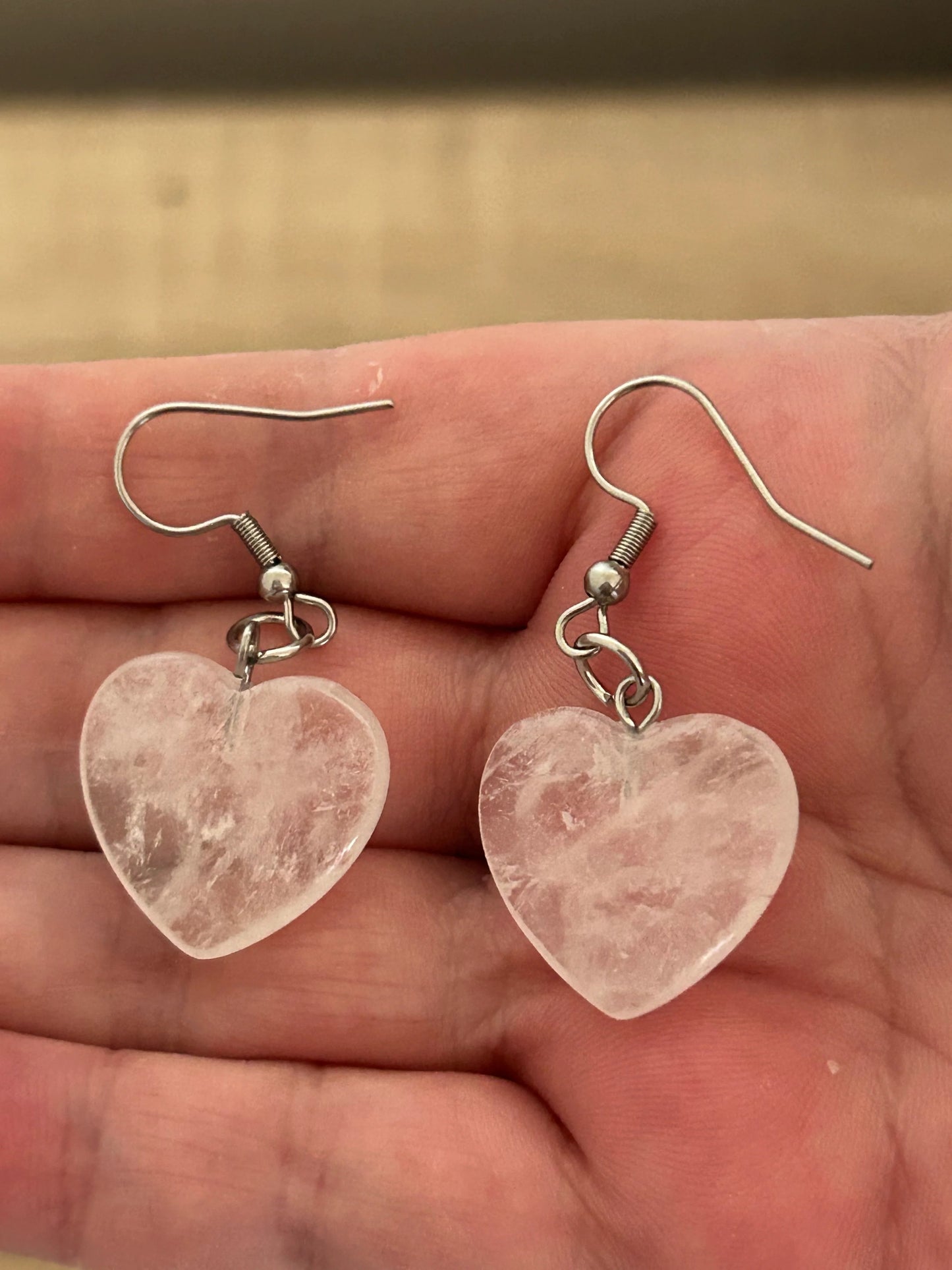 Clear quartz polished heart shaped earrings with silver 