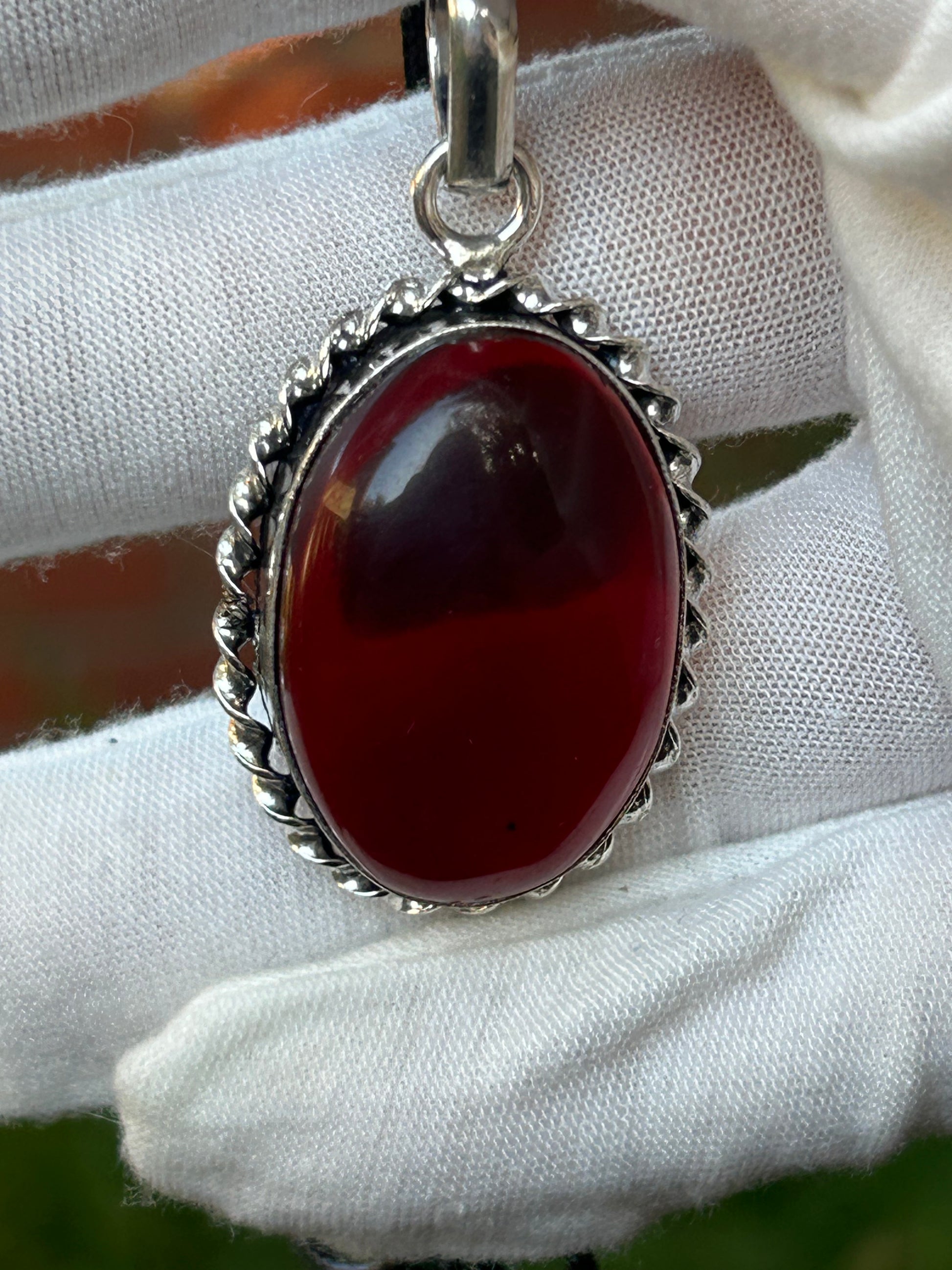 Garnet 925 Sterling Silver Plated Handmade Oval Pendant antique silver setting