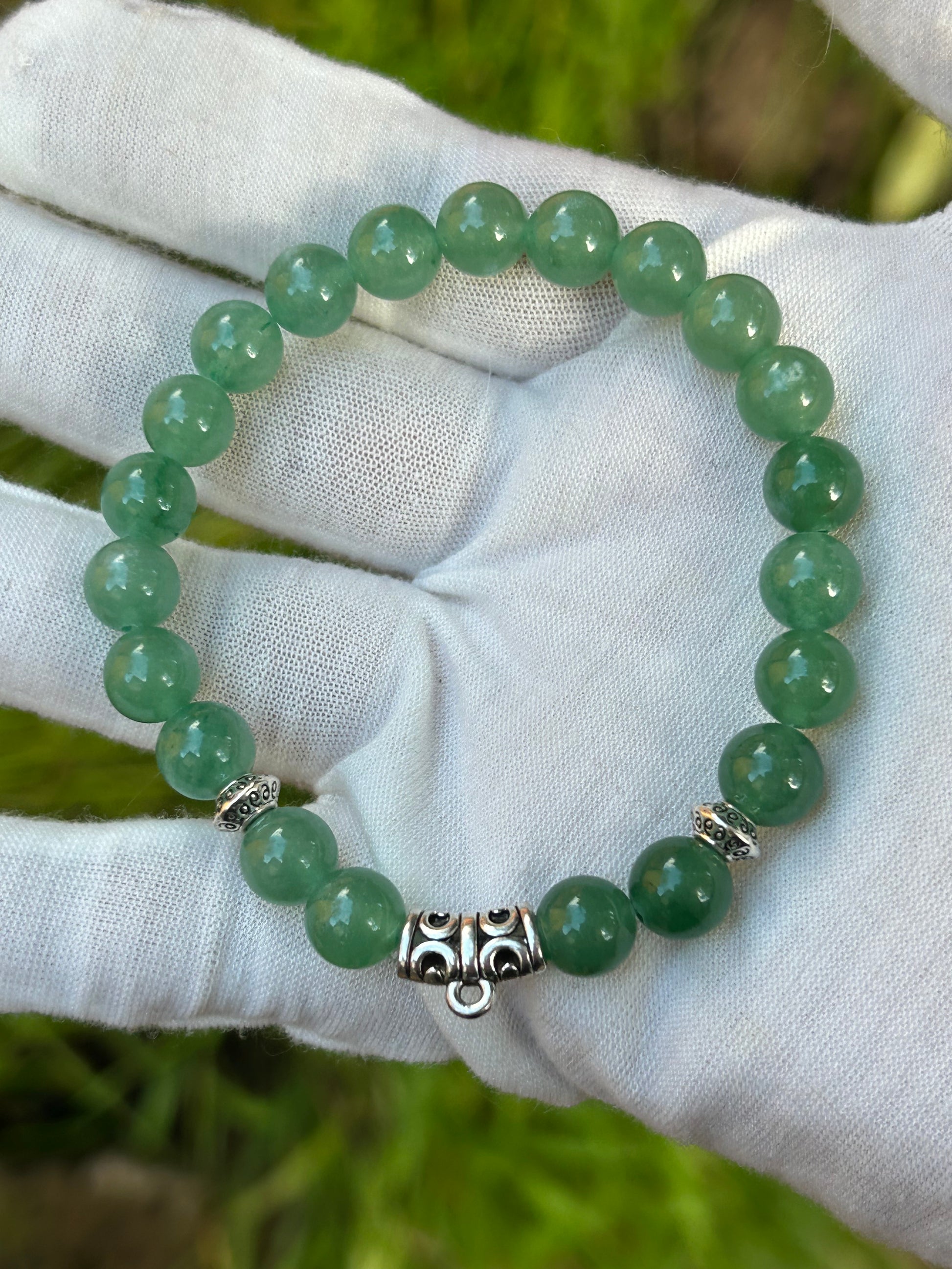 Green Aventurine and Silver Bead Bracelet