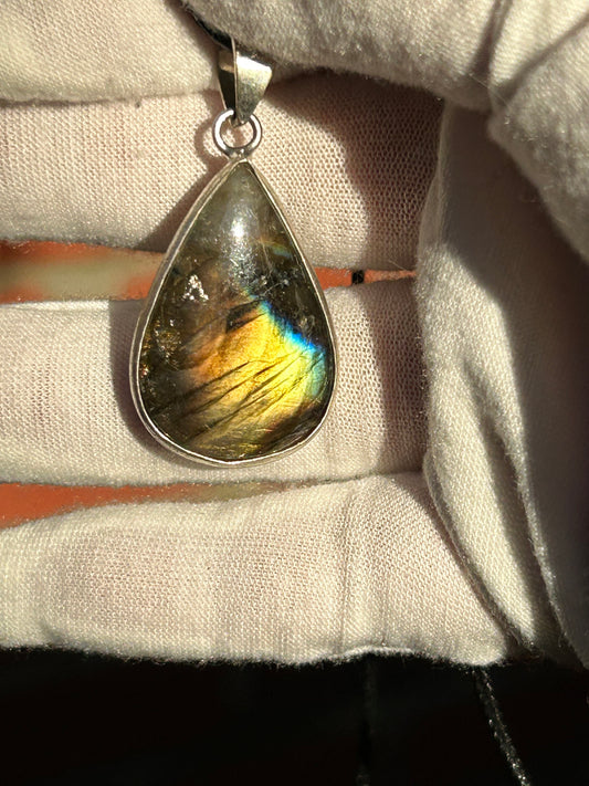 Labradorite 925 Sterling Silver Plated Water Drop Pendant Gold/Blue Flash