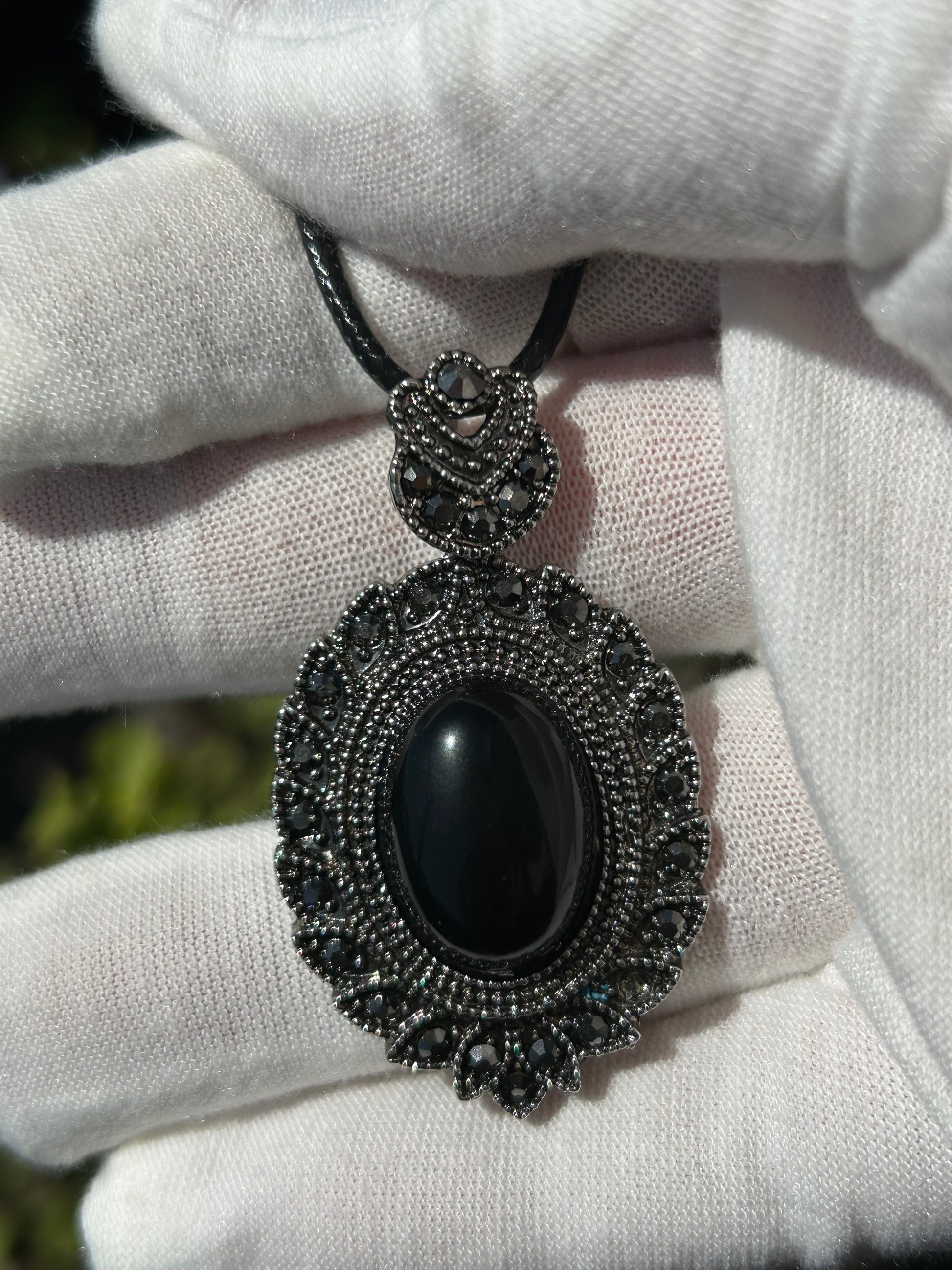 Black Agate Antique Silver Filagree Pendant